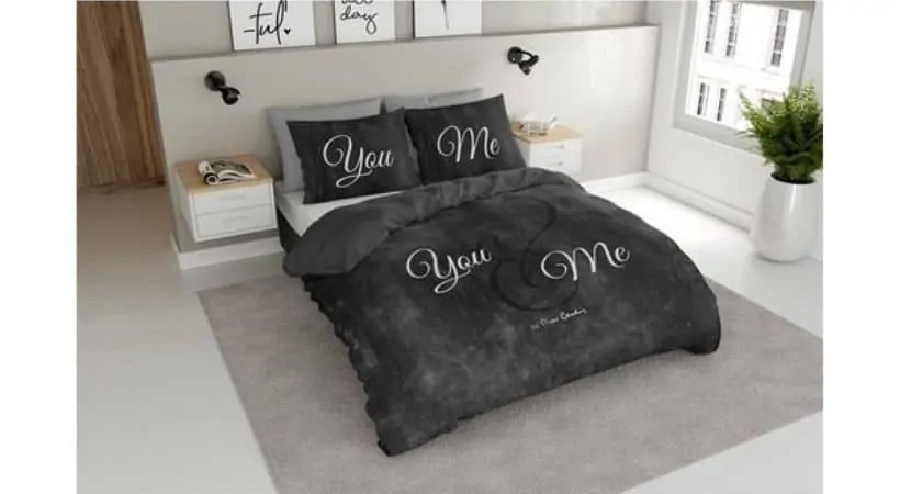 Romantisk sengetøj med tekst